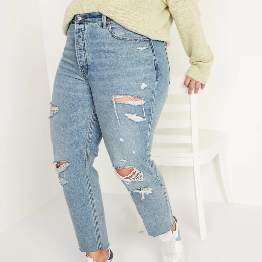 high-waisted distressed jeans